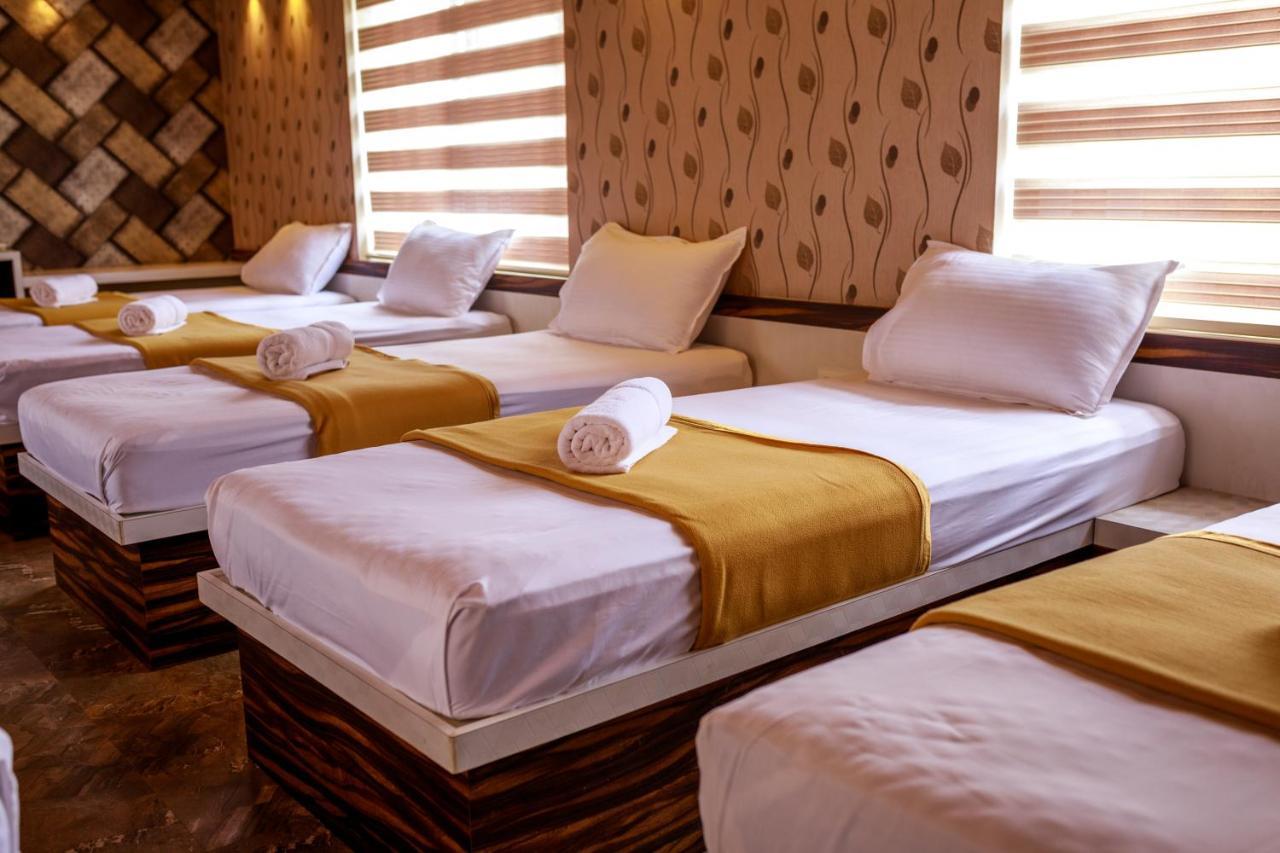 Sr Jungle Resort Coimbatore Buitenkant foto