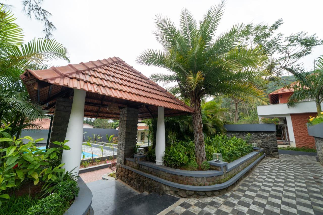 Sr Jungle Resort Coimbatore Buitenkant foto