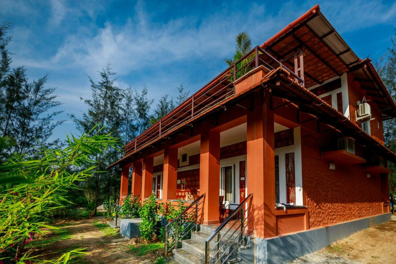 Sr Jungle Resort Coimbatore Buitenkant foto
